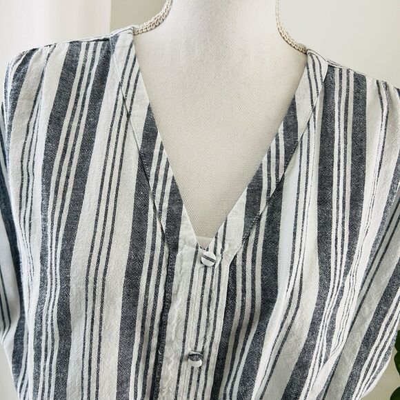 Time & Tru Gray & White Striped Linen Blend Breezy Button Down Dress - XL 16/18 - Picture 2 of 8